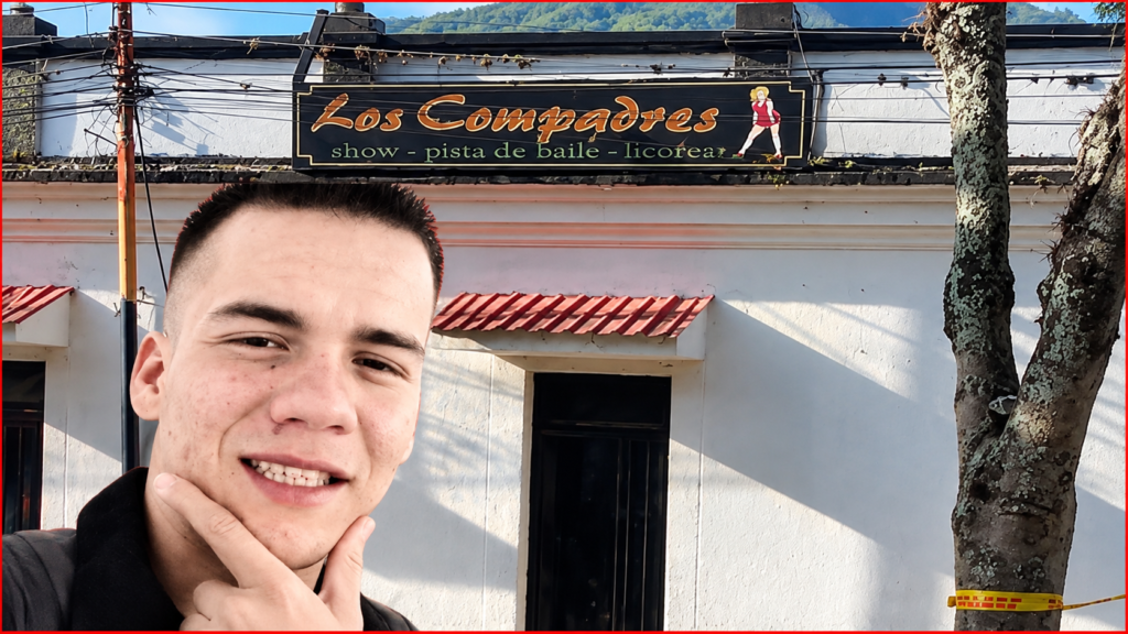 Los Compadres